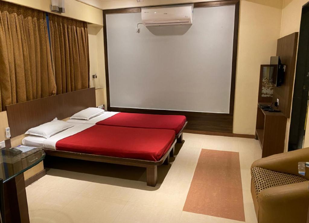 Нандед: Hotel Ramakrishna International