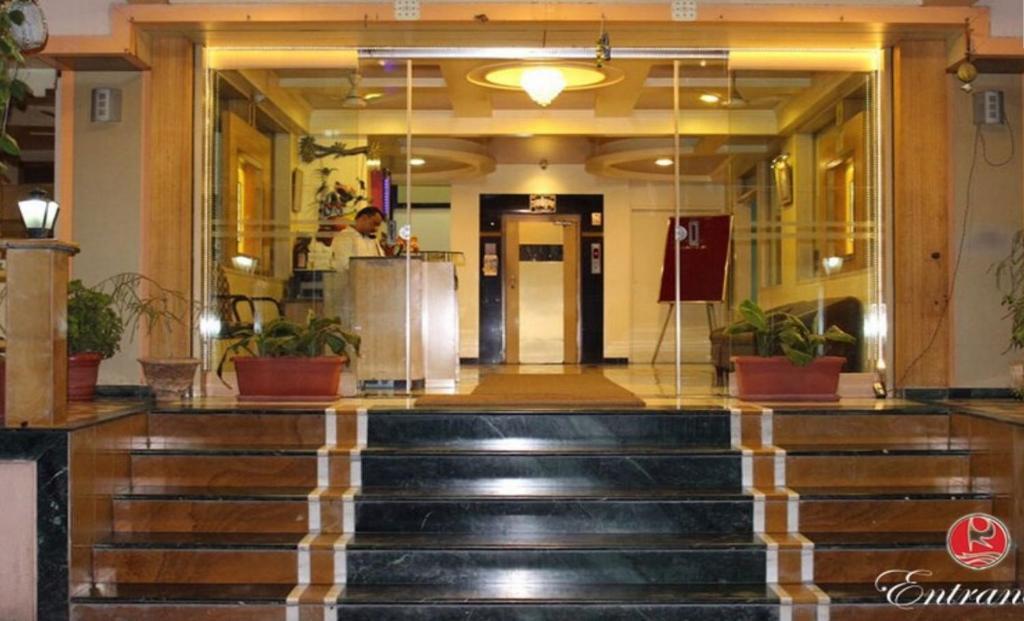 Нандед: Hotel Ramakrishna International