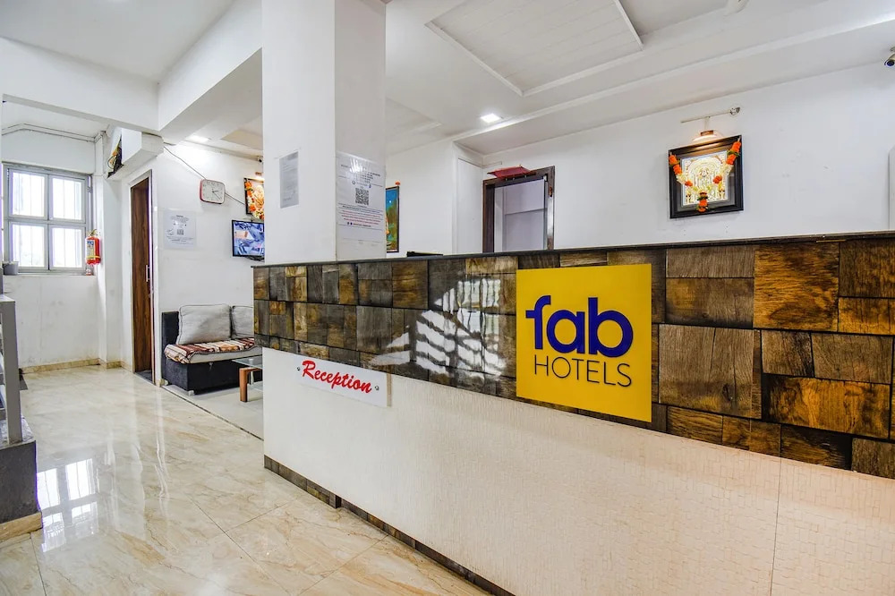 Нашик: Fabhotel The Address