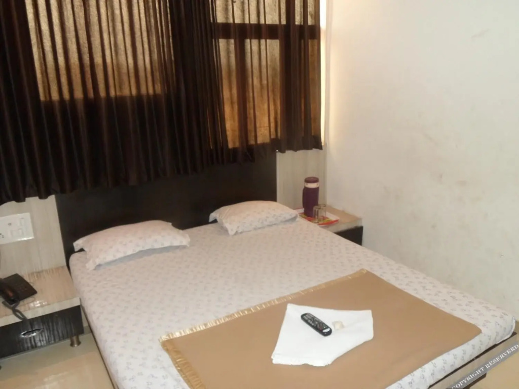 Нашик: Hotel Shalimar Inn