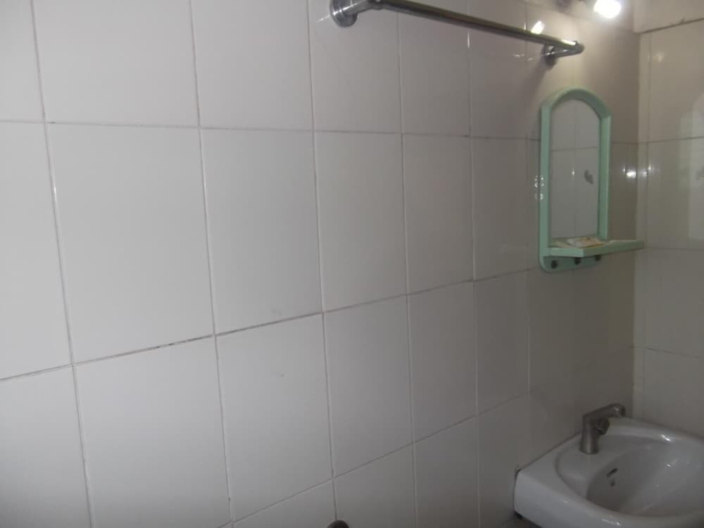 Нашик: Hotel Shalimar Inn