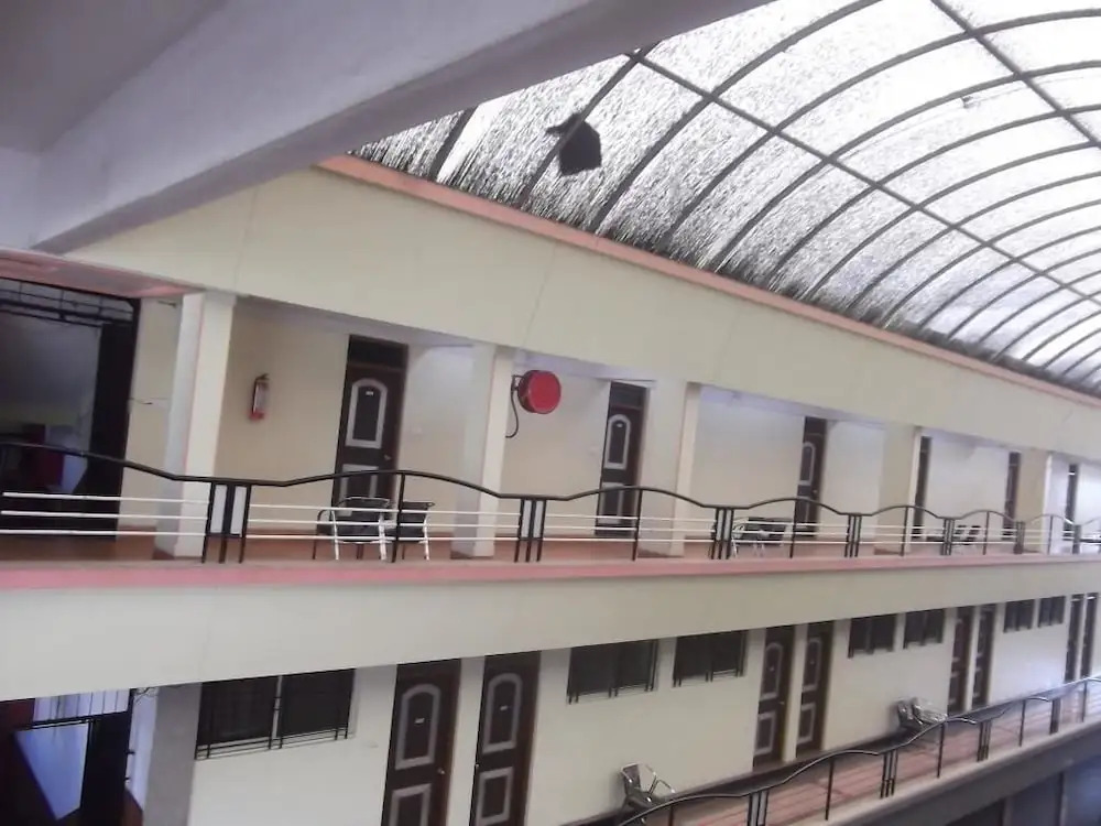 Нашик: Hotel Shalimar Inn