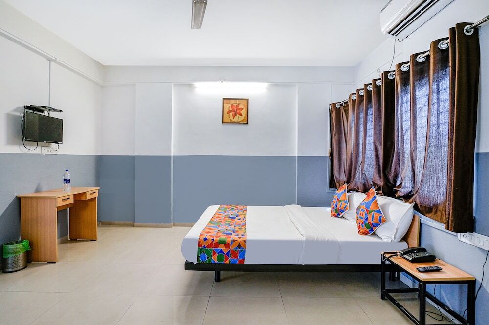 Нашик: Fabhotel Bhakti Sankul