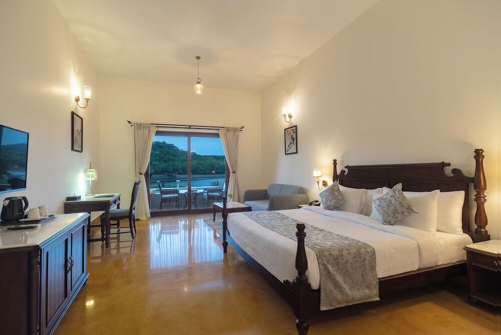 Удаипур: Sarasiruham Resort Private Pool Villa