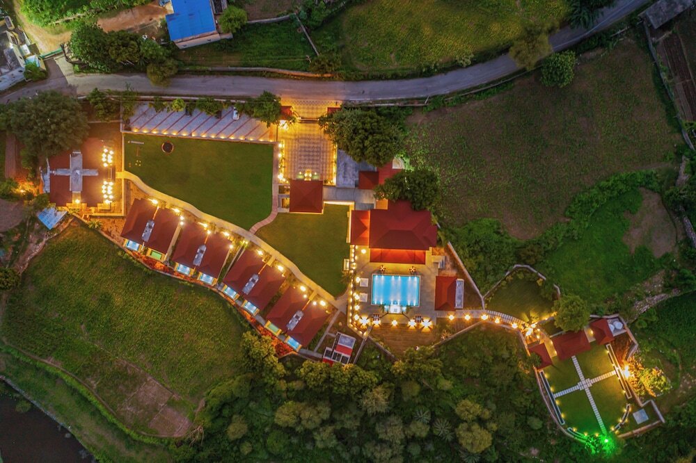 Удаипур: Sarasiruham Resort Private Pool Villa
