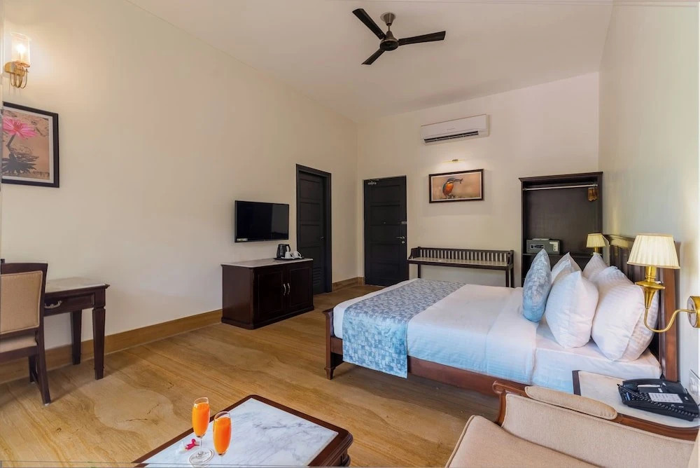 Удаипур: Sarasiruham Resort Private Pool Villa