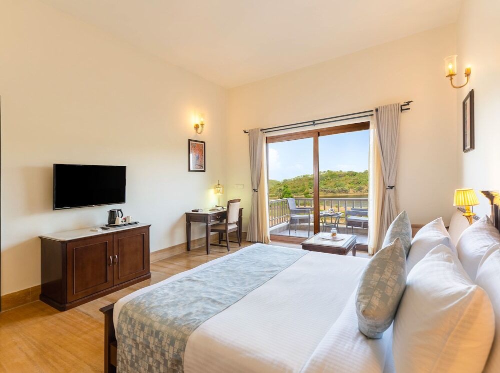 Удаипур: Sarasiruham Resort Private Pool Villa