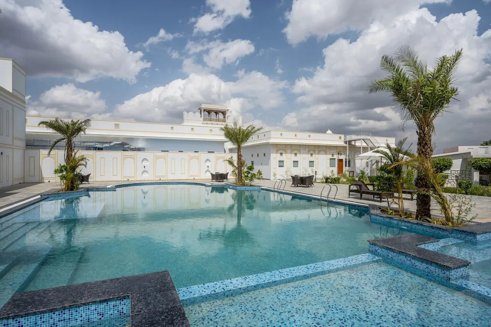 Hukamgarh - A Luxury Boutique Resort — фото 1