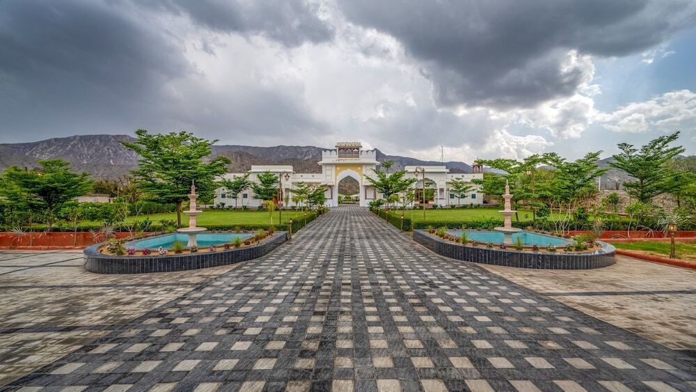 Навалгарх: Hukamgarh - A Luxury Boutique Resort