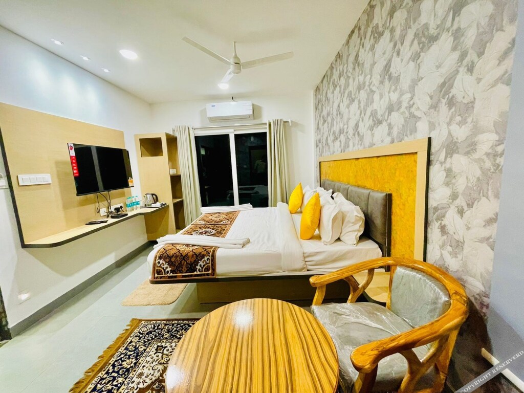 Шамшабад: Hotel Lake View Airport Zone