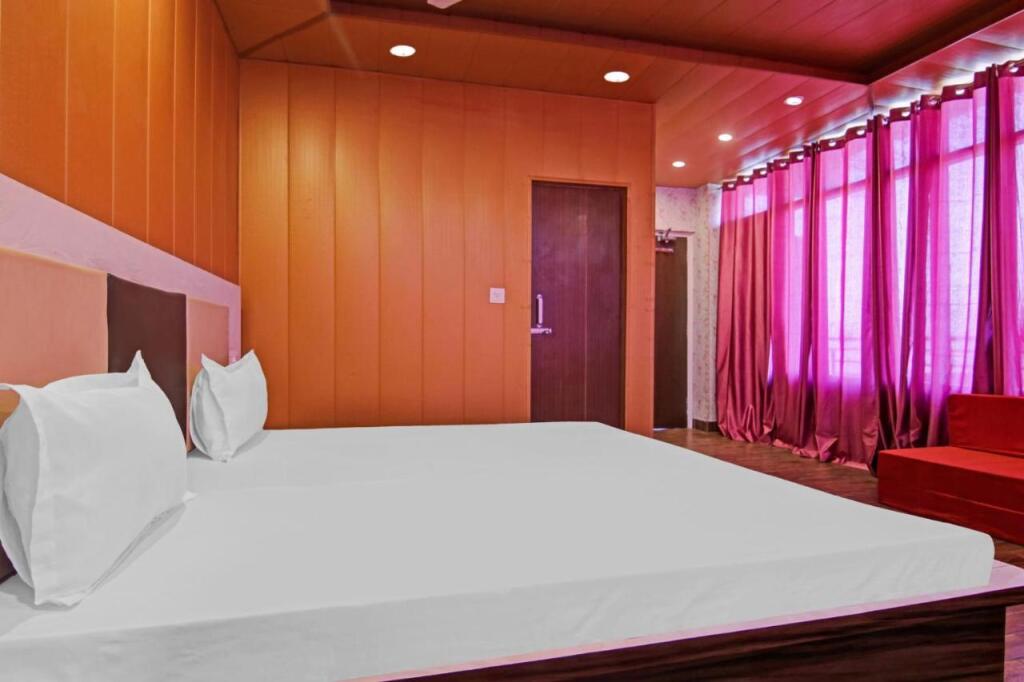 Шимла: OYO Flagship 804876 Hotel Pine View Villa