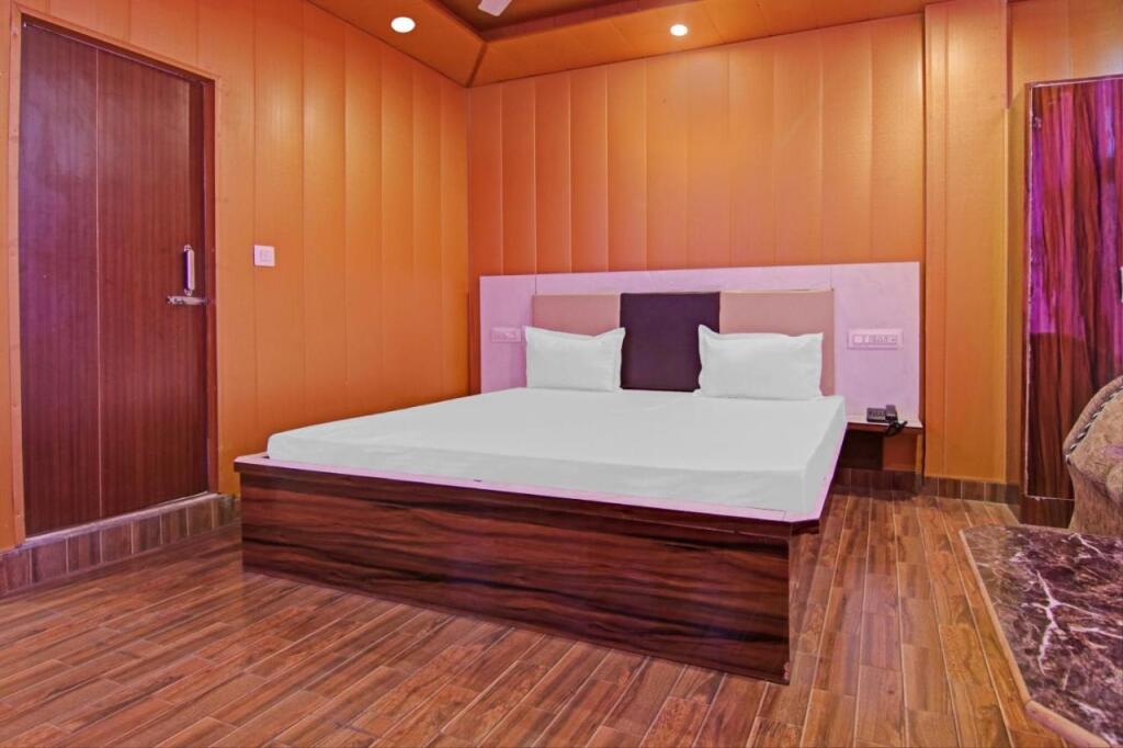 Шимла: OYO Flagship 804876 Hotel Pine View Villa