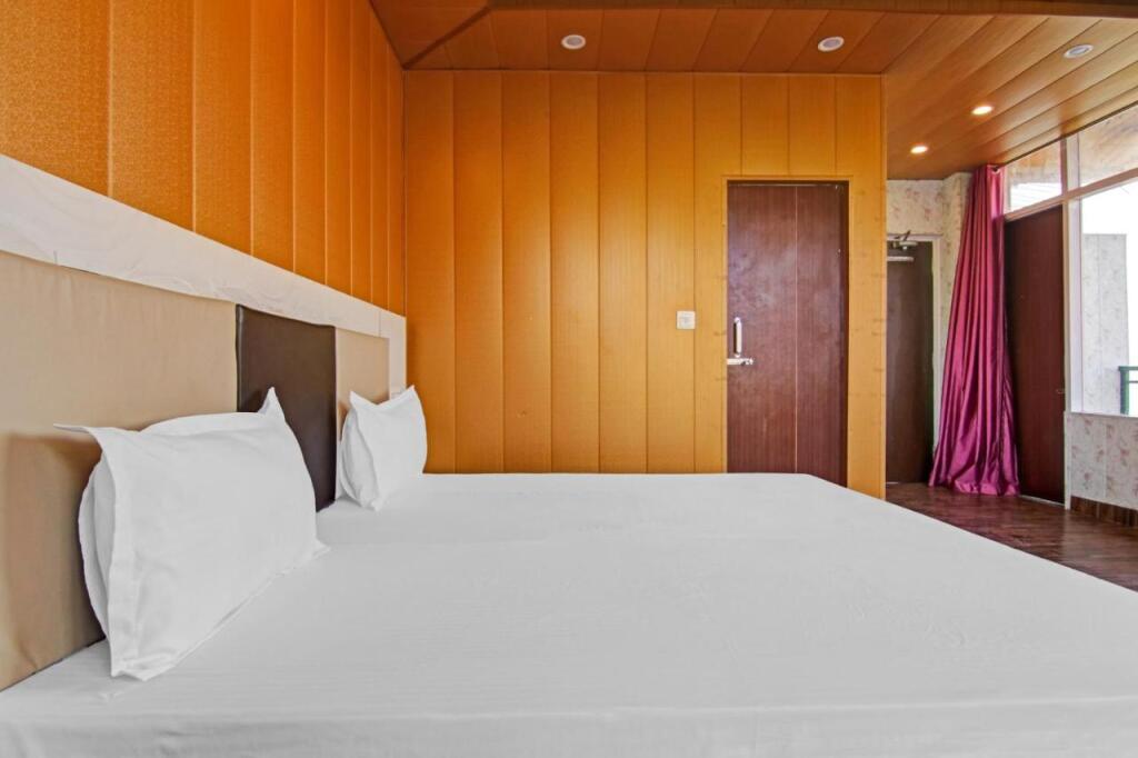 Шимла: OYO Flagship 804876 Hotel Pine View Villa