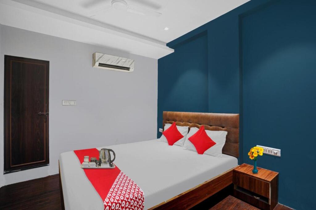 Сурат: OYO Flagship 700297 Nidhivan Hotel And Rooms