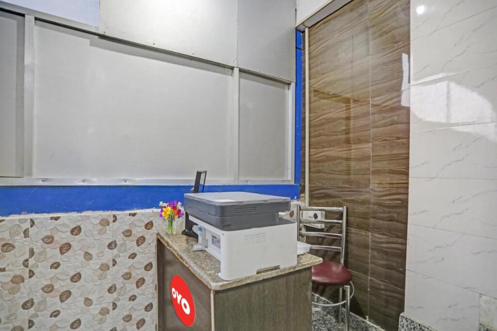 Нью-Дели: OYO Flagship 804788 Kd Rooms