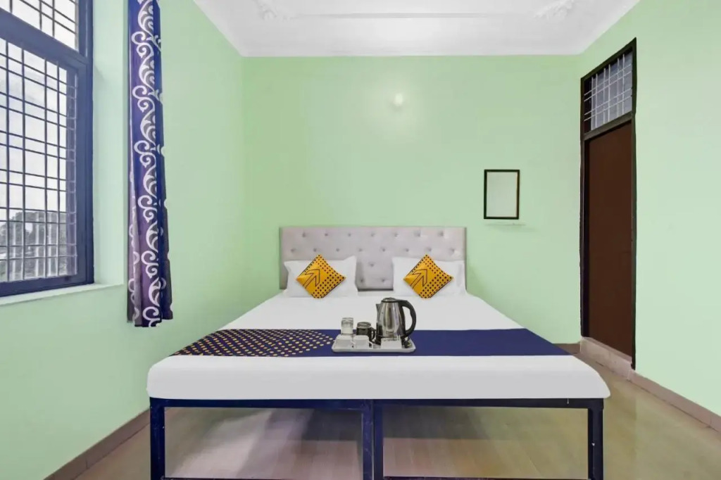 Прем-Нагар: SPOT ON 700466 Hotel Surya Rooms & Banquet