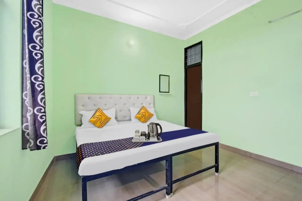 Прем-Нагар: SPOT ON 700466 Hotel Surya Rooms & Banquet