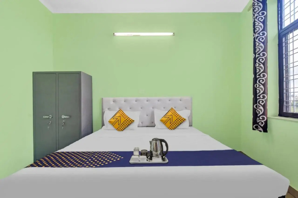 Прем-Нагар: SPOT ON 700466 Hotel Surya Rooms & Banquet