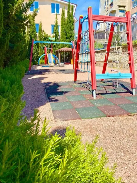 Гурзуф: V Zhk Bely Dom Apartments