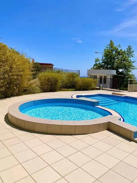 Гурзуф: V Zhk Bely Dom Apartments