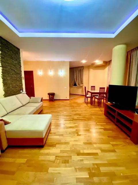 Гурзуф: V Zhk Bely Dom Apartments