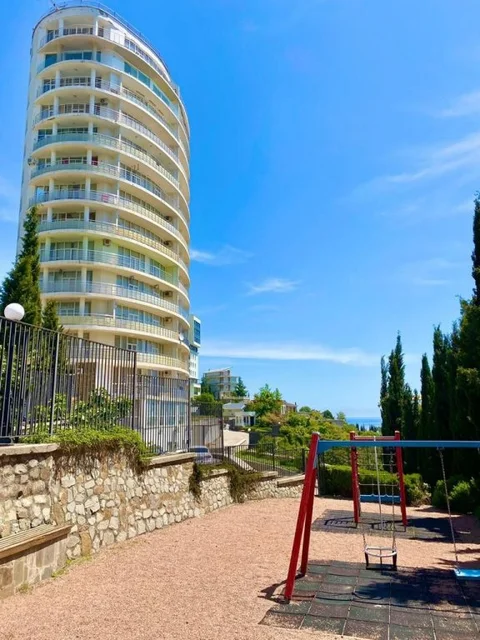 Гурзуф: V Zhk Bely Dom Apartments