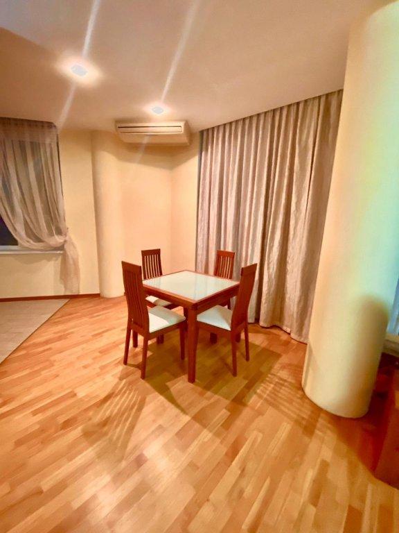Гурзуф: V Zhk Bely Dom Apartments
