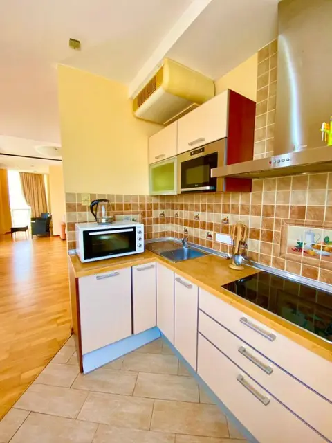 Гурзуф: V Zhk Bely Dom Apartments