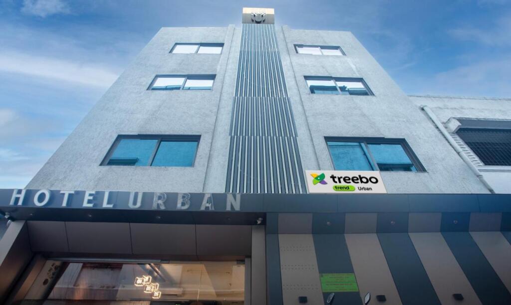 Сурат: Treebo Trend Urban