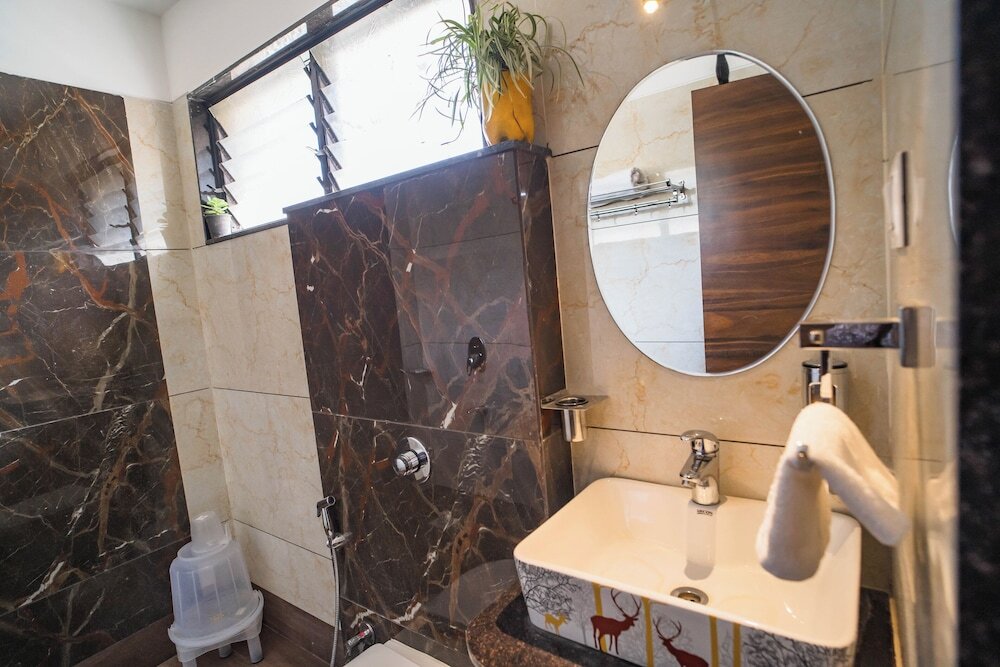 Индаур: Hotel The Grand Tara