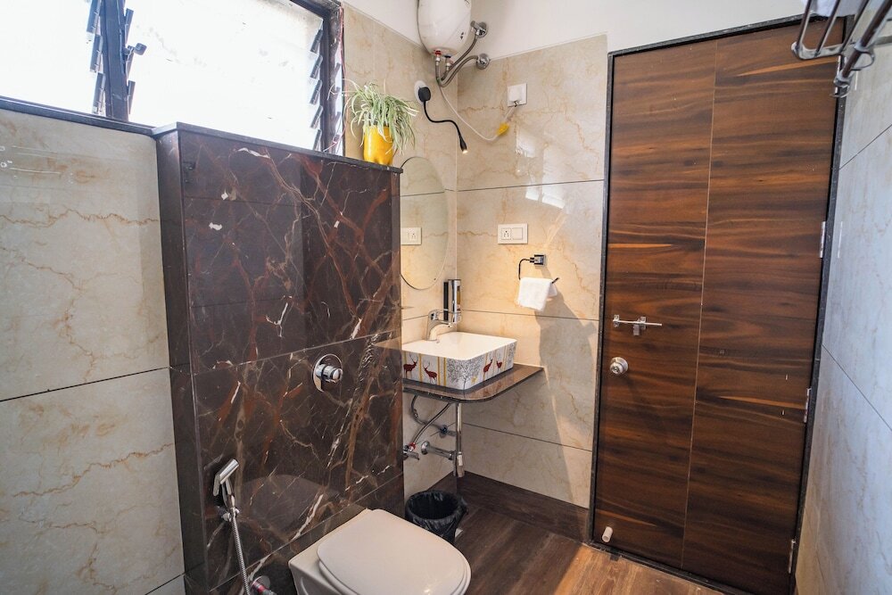 Индаур: Hotel The Grand Tara