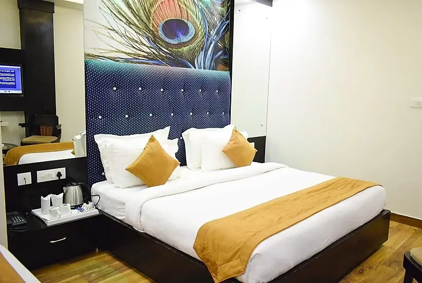 Фирозабад: Hotel Pearl Blue