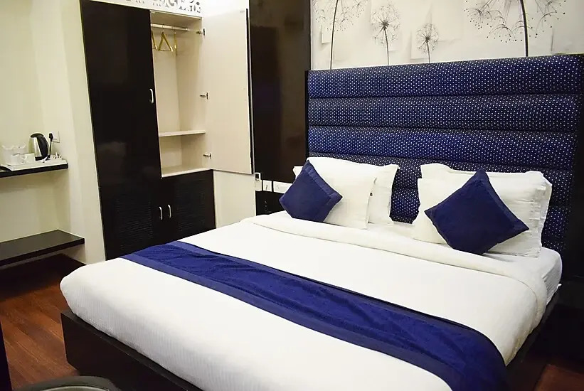 Фирозабад: Hotel Pearl Blue