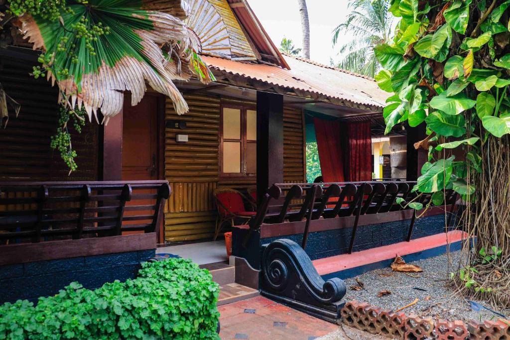 Каппил: Kerala Bamboo House