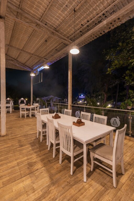 Морджим: Foxoso LA Beach Resort