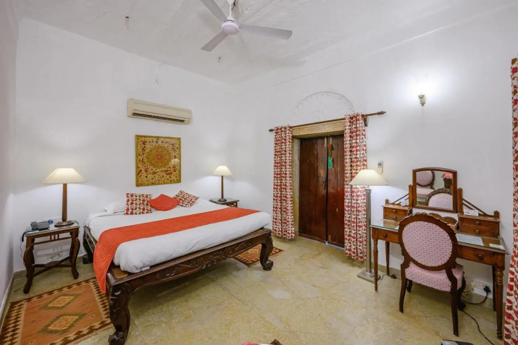 Нью-Дели: Neemrana's - Deo Bagh