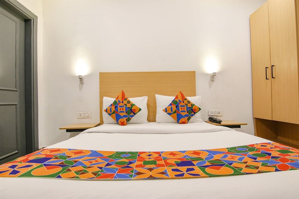 Нью-Дели: FabHotel Chawla House