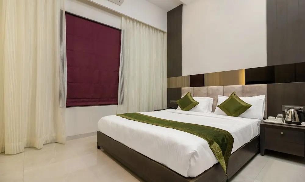 Мумбаи: Hotel Oyster Suite