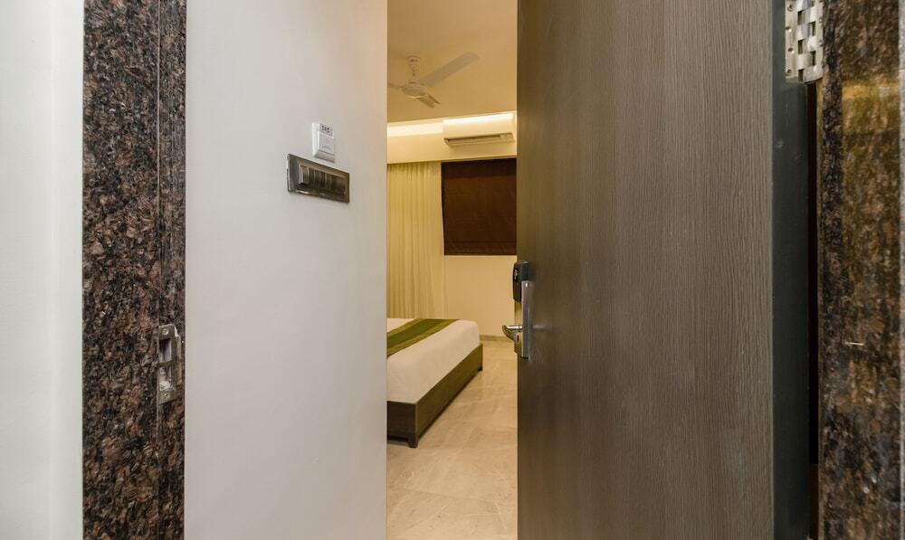 Мумбаи: Hotel Oyster Suite