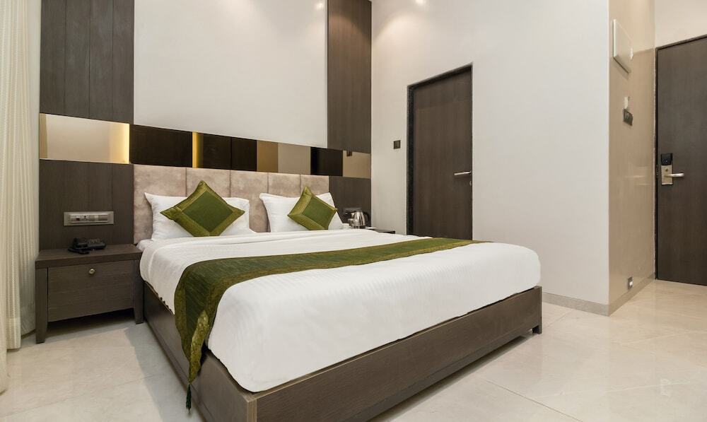 Мумбаи: Hotel Oyster Suite