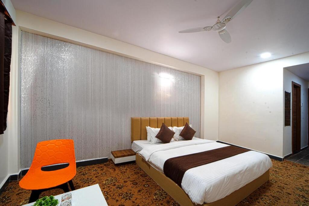 Колхапур: Hotel Jurkis, Kolhapur