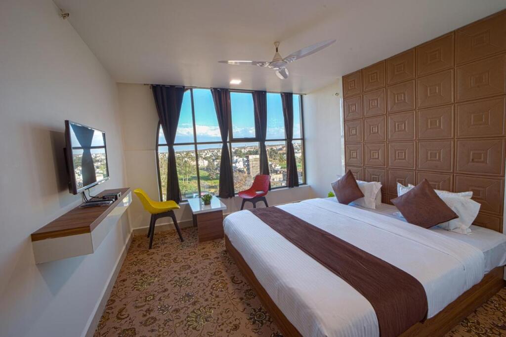 Колхапур: Hotel Jurkis, Kolhapur