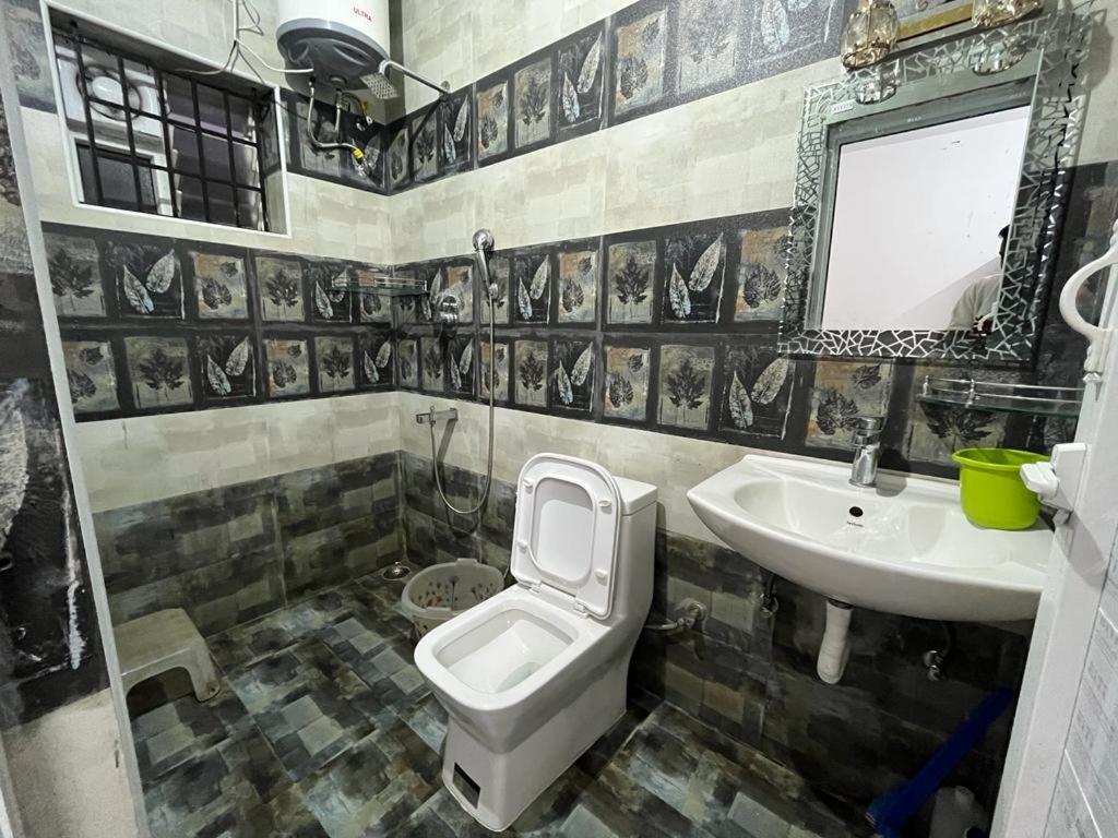 Ути: Rehmans Homestay