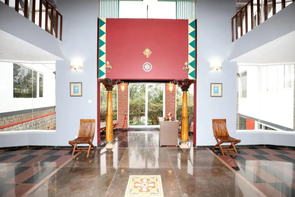 Кунур: Misty Meadows resort coonoor by lexstays
