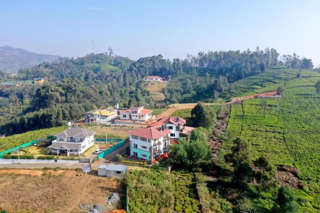 Кунур: Misty Meadows resort coonoor by lexstays