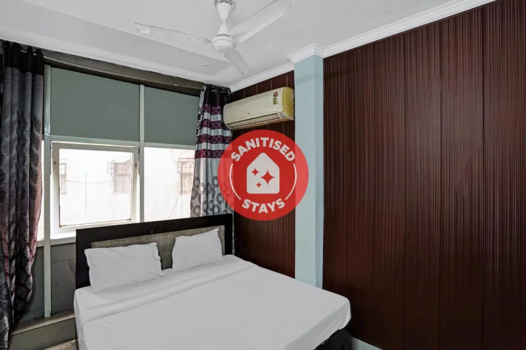 Нойда: SPOT ON 80594 Ak Residency
