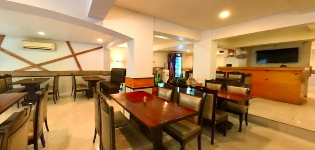 Калангут: Rivasa Resort - 5 Mins Walk To The Beach