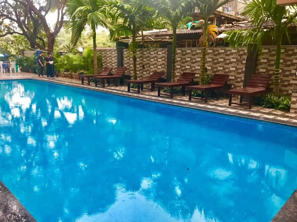 Калангут: Rivasa Resort - 5 Mins Walk To The Beach