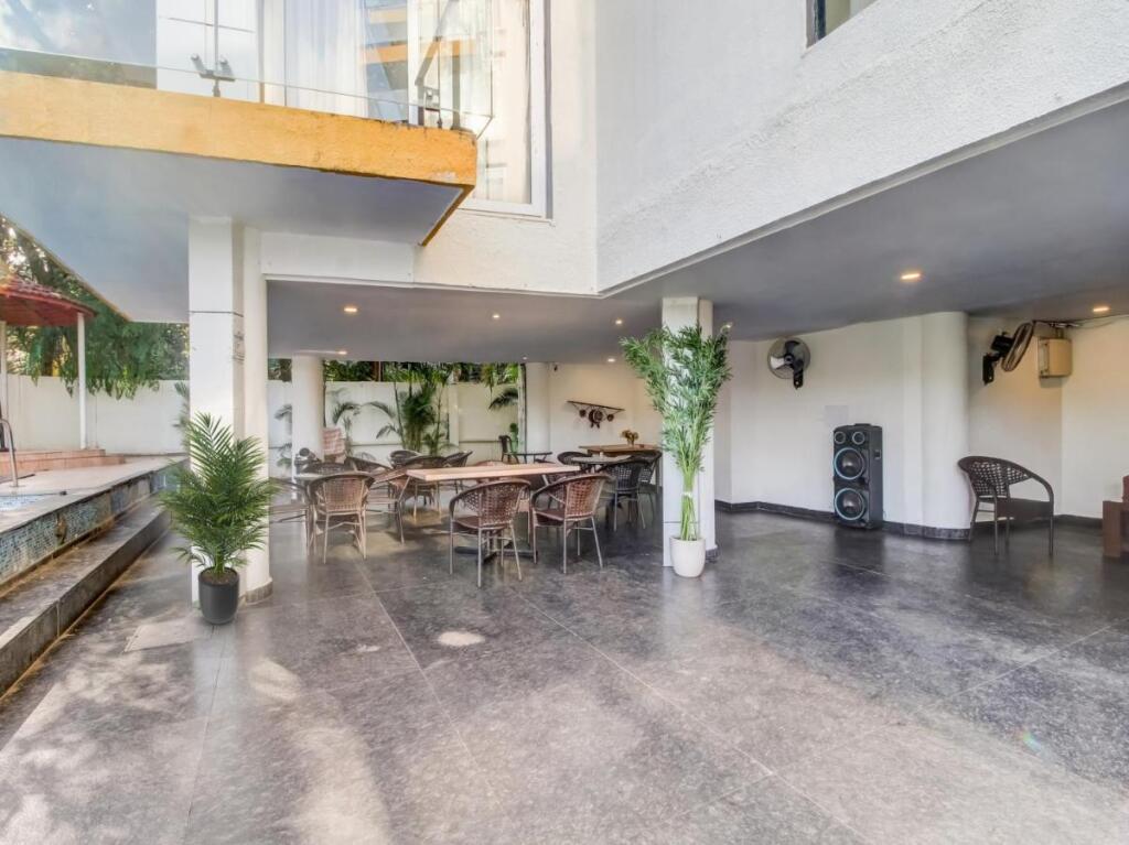 Калангут: Townhouse OAK Hotel Mannat Goa