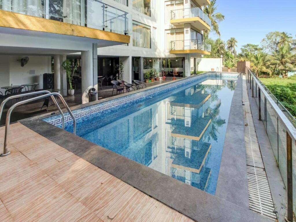 Калангут: Townhouse OAK Hotel Mannat Goa